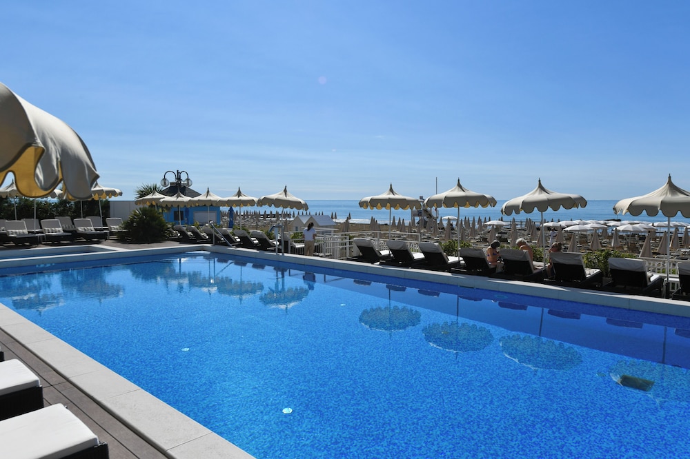 HOTEL DELLE NAZIONI 36/58