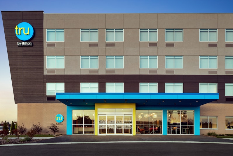 Tru By Hilton Milwaukee Brookfield 1/50