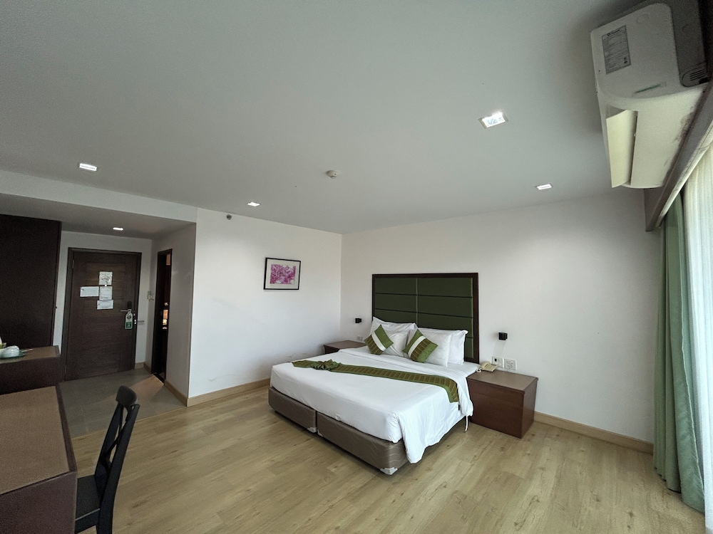 Teak Garden Spa Resort 14/50