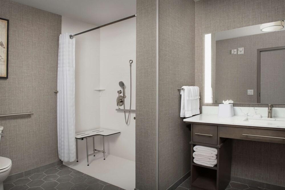 Room, King Bed, Accessible