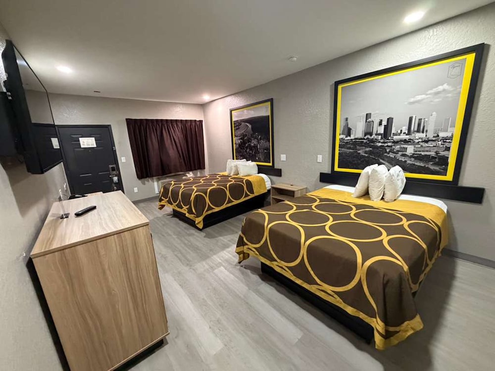 ROOM, 2 DOUBLE BEDS, SMOKING