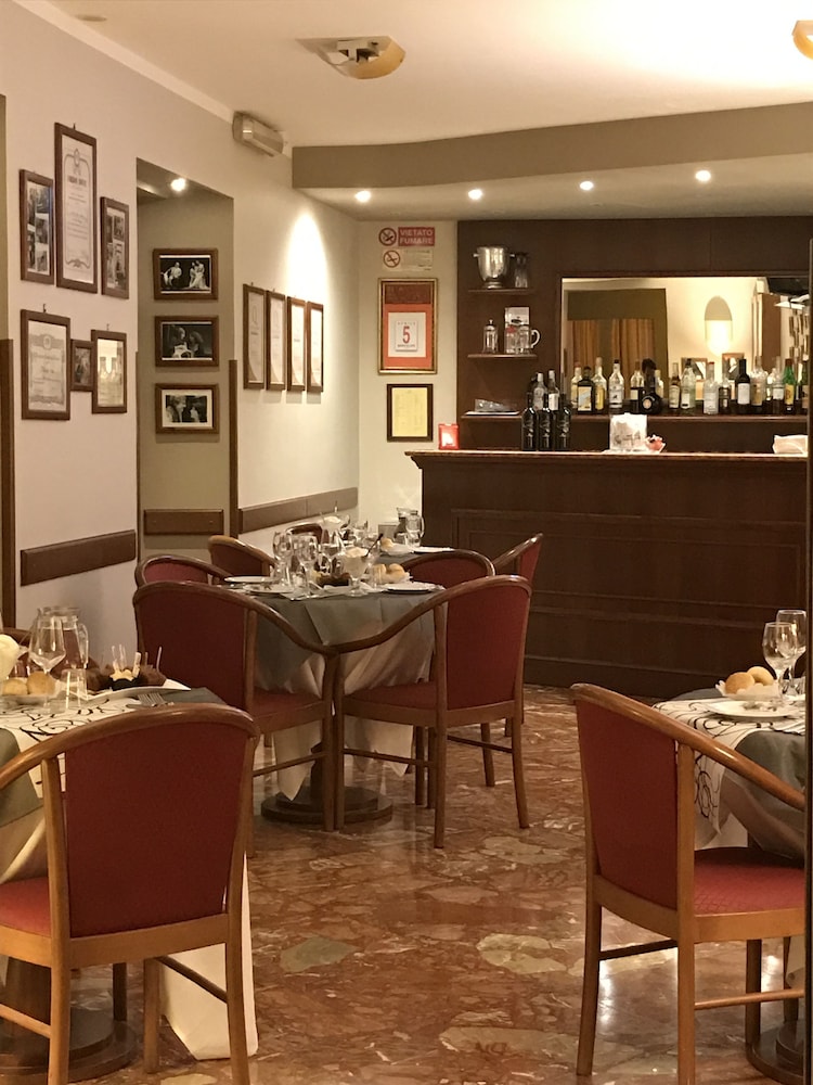 Hotel Posta 63/73