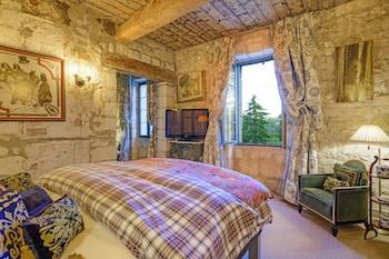 Superior, Suite, Queen Bed, Park View