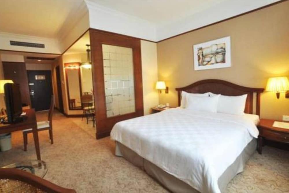 GBW Hotel 12/39
