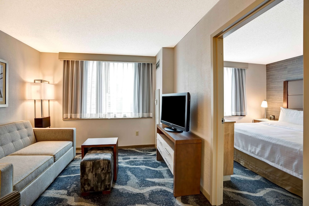 Homewood Suites by Hilton Chicago Downtown 18/51