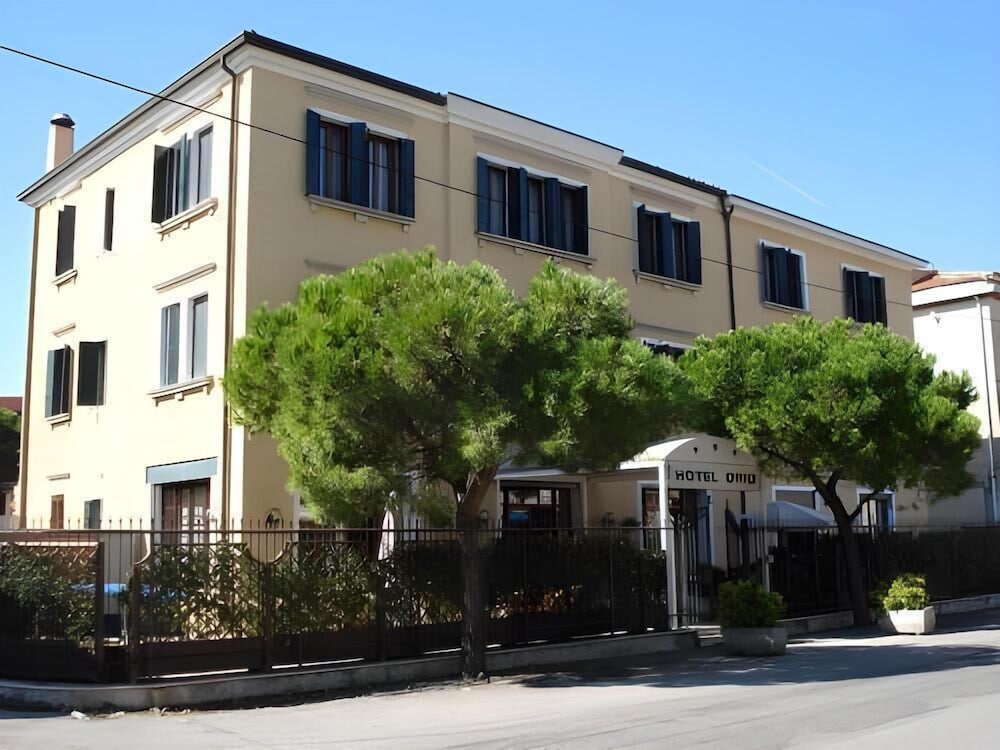 Villa Orio E Beatrice 43/51