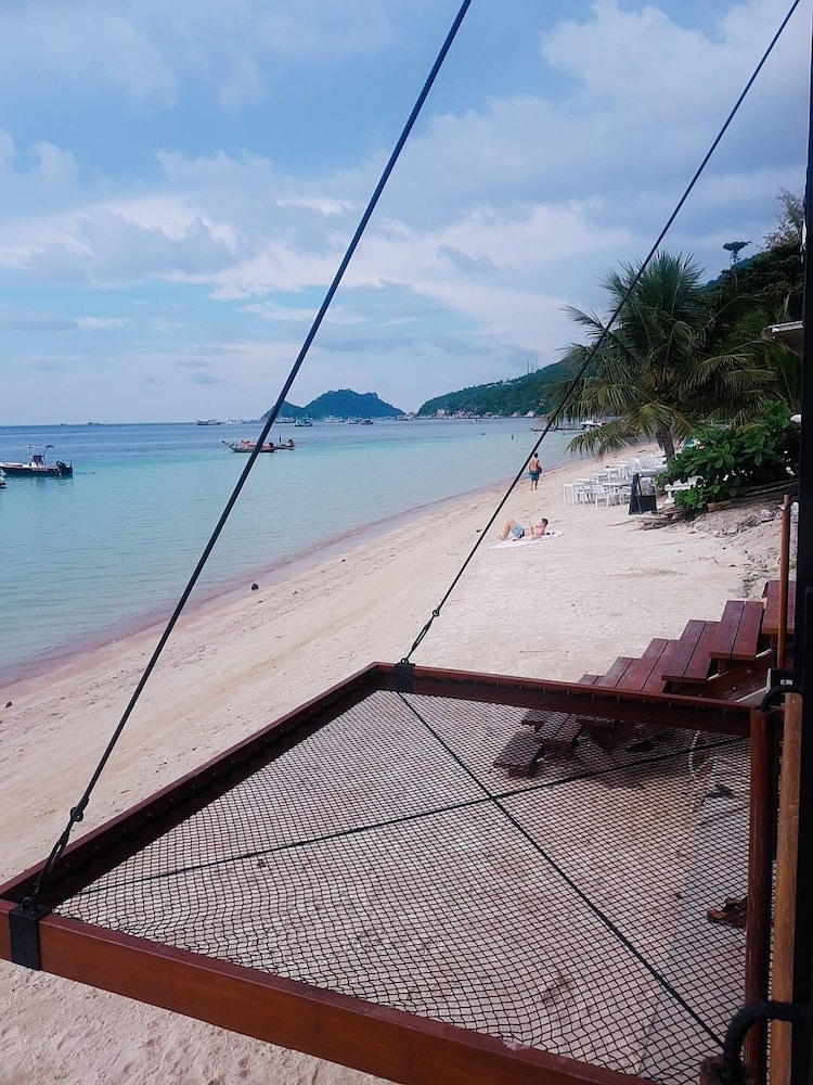 Blue Tao Beach Hotel 40/59