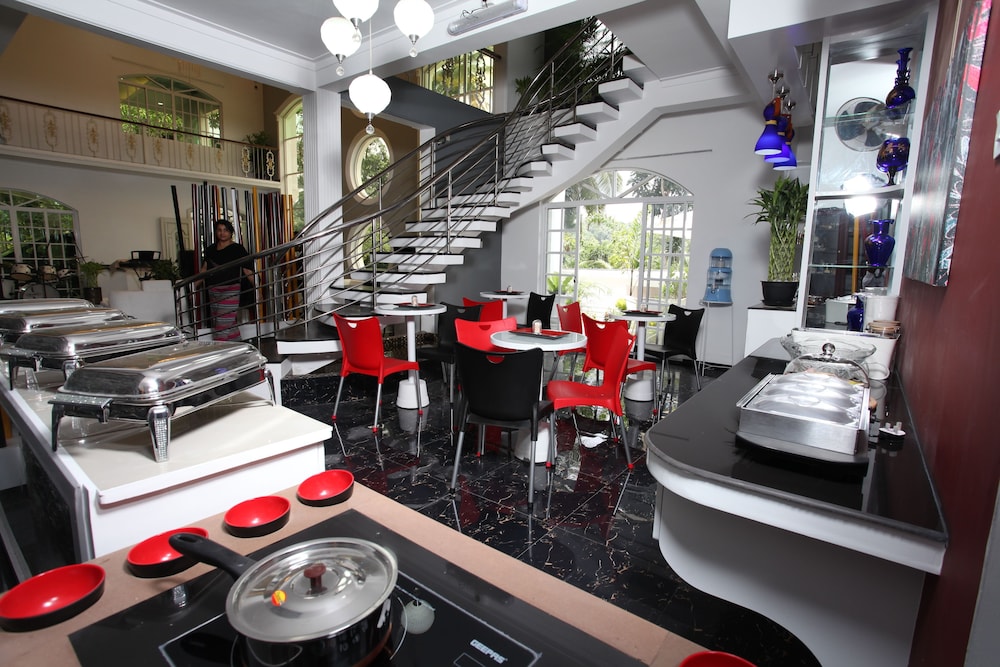 Ayaana Boutique Hotel 34/45