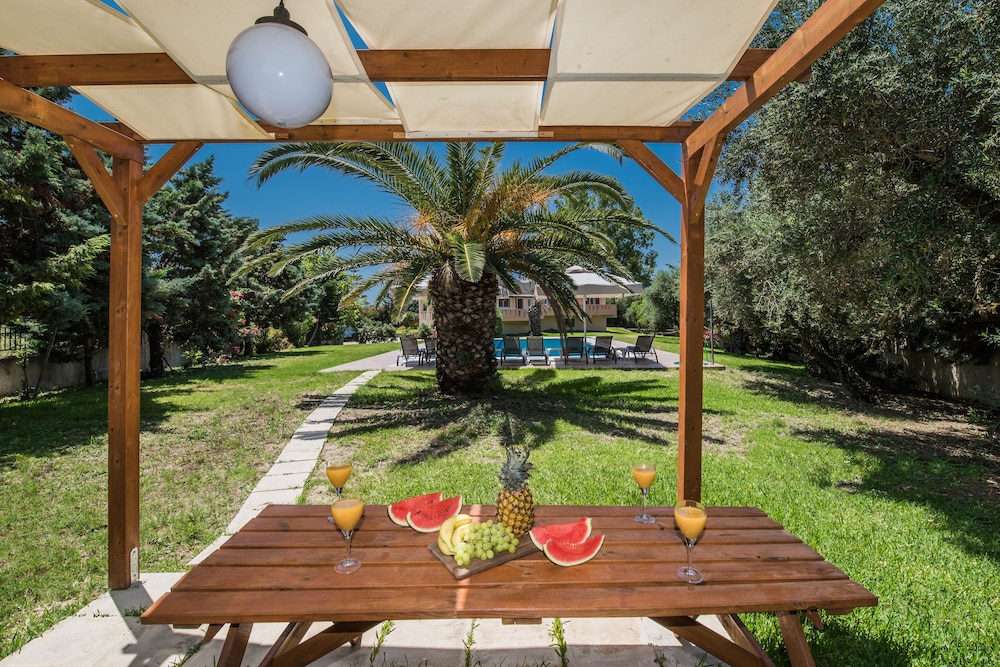 Leone Luxury Villas 42/50
