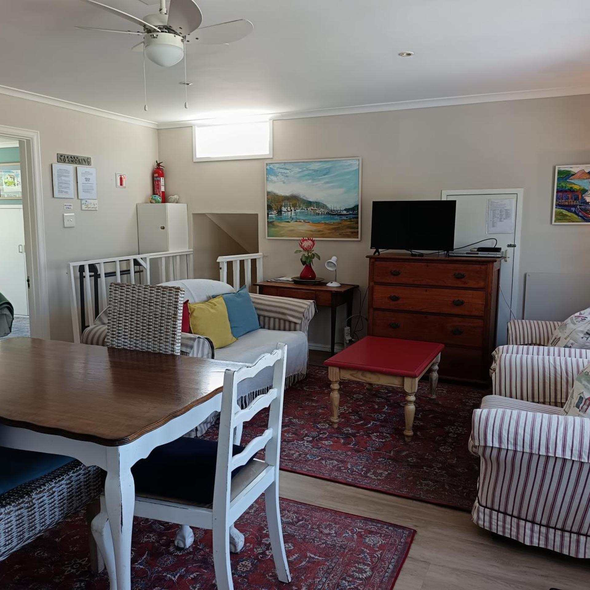 Eastbury Cottage 29/50
