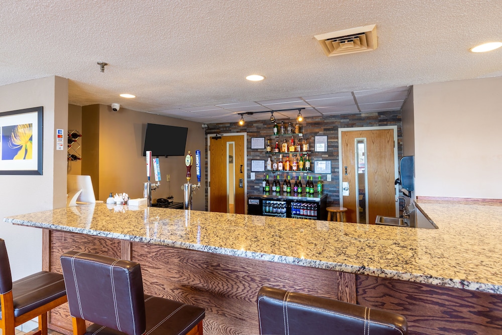 Ramada by Wyndham Columbus North 3/39
