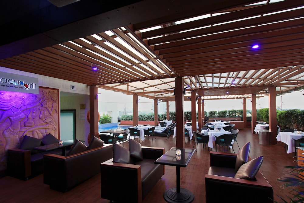 Fortune Select JP Cosmos, Bengaluru 45/70