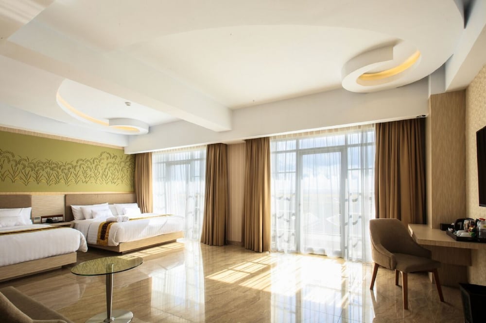 Kj Hotel 13/37