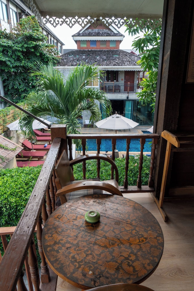 Buri Gallery House and Resort 36/50