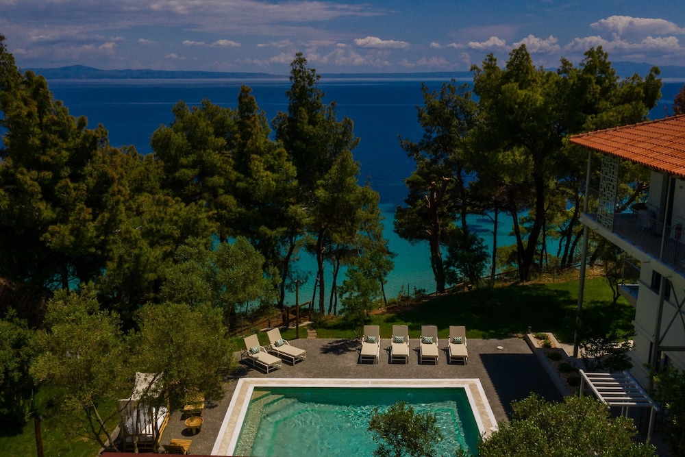 Elies 33 Bio Retreat - Adults Only 22/25