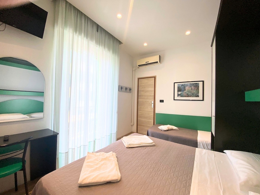 Hotel Tre Stelle 8/28