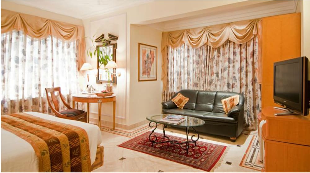 Hotel Residency Andheri 35/55