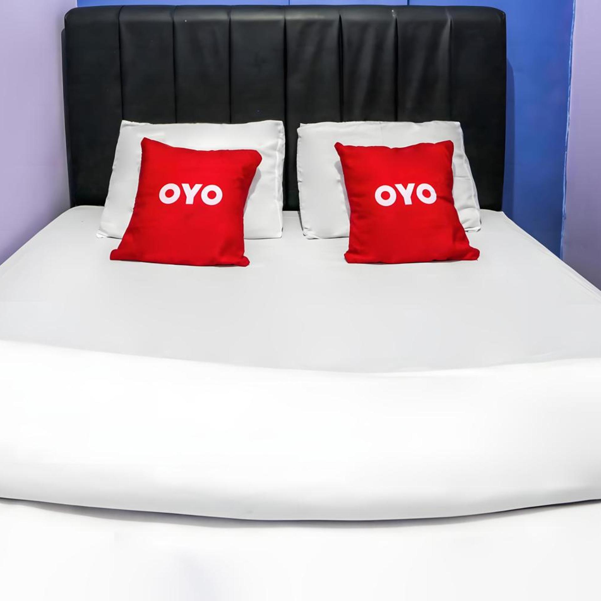 Hotel O Iconiq Rooms 15/38