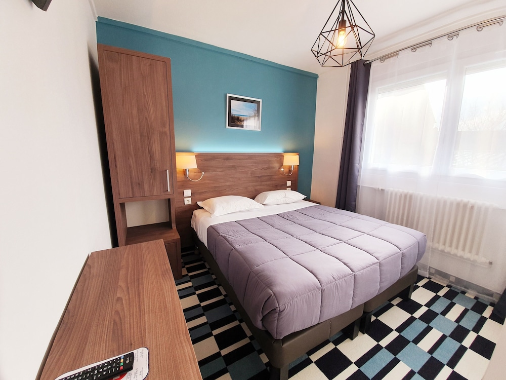 Hotel Les Pieux 19/68