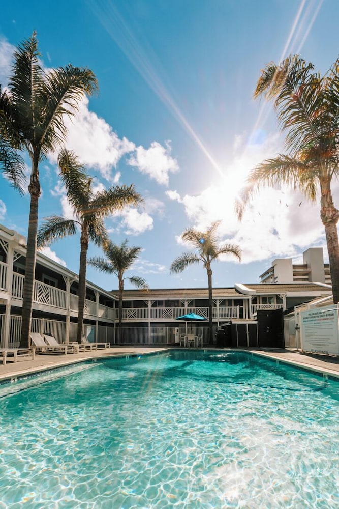 Beach Haven Inn Pacific Beach 61/64