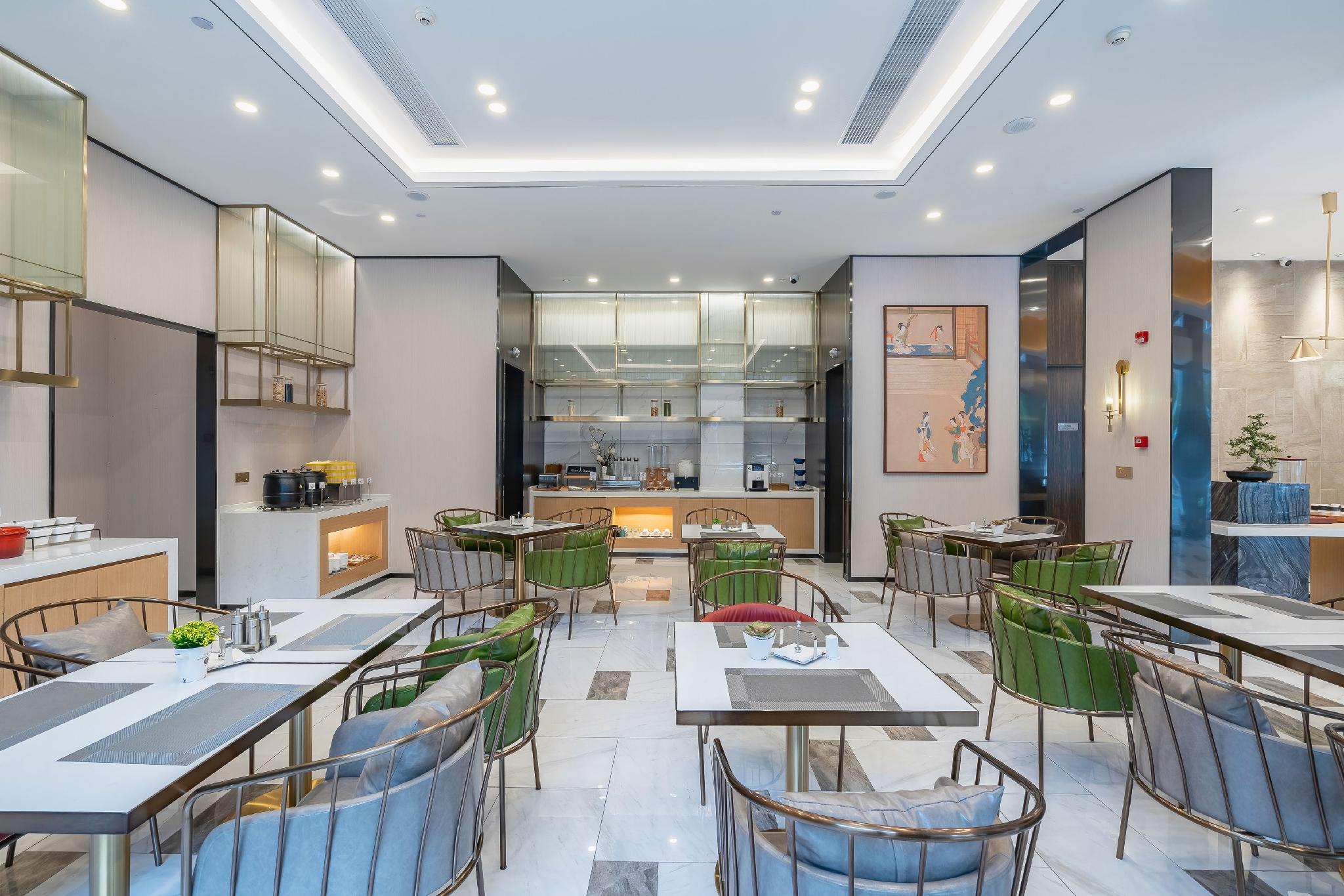 Magnotel (Xuzhou Suning Plaza, Jiefang Road) 35/45