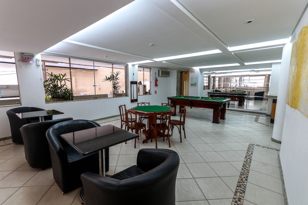 Pires Hotel 53/61