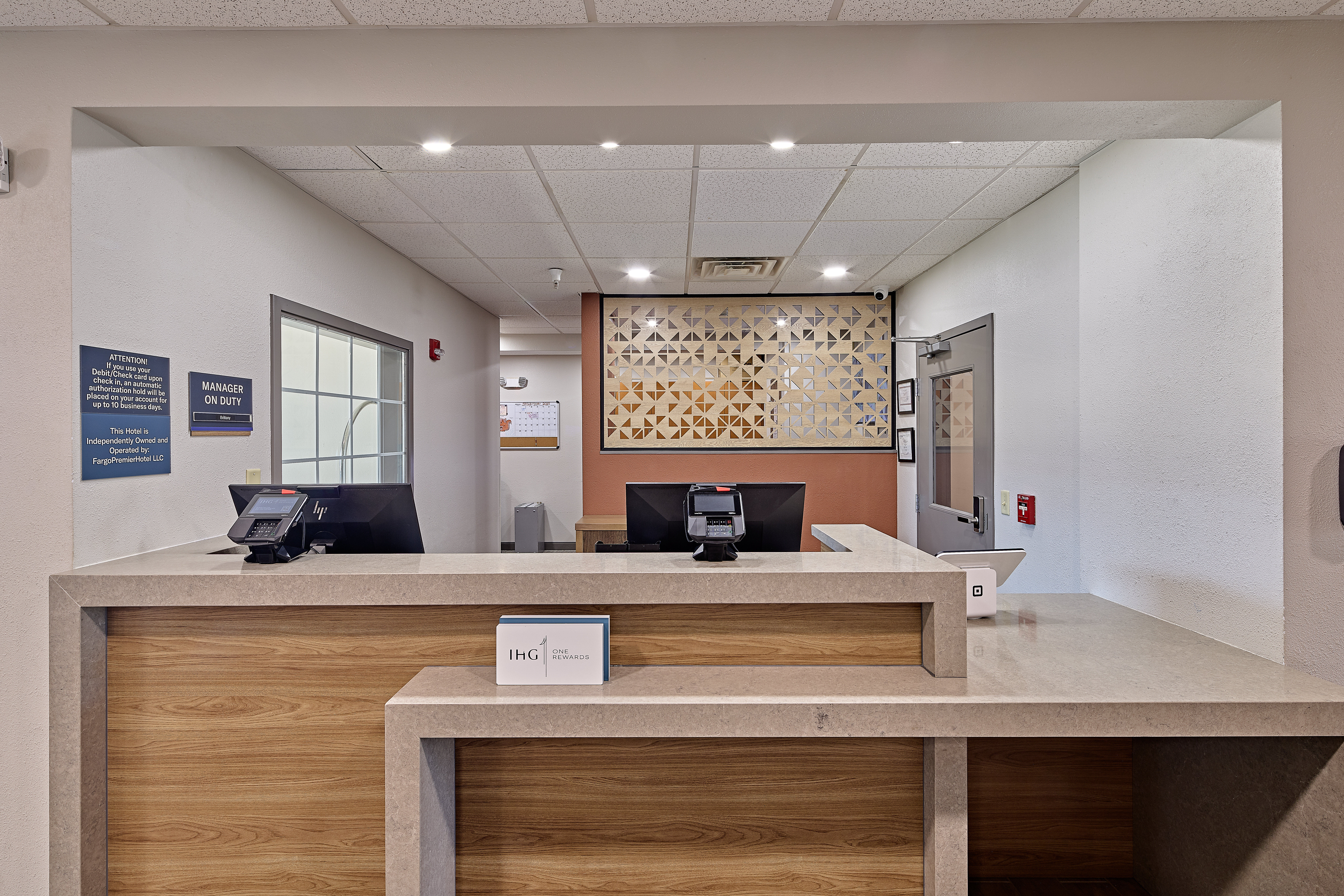 Candlewood Suites Peoria At Grand Prairie 8/50