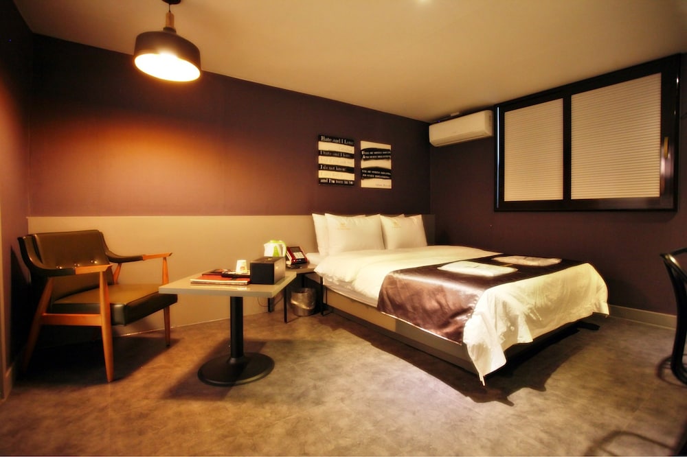 Noriter Hotel 11/50