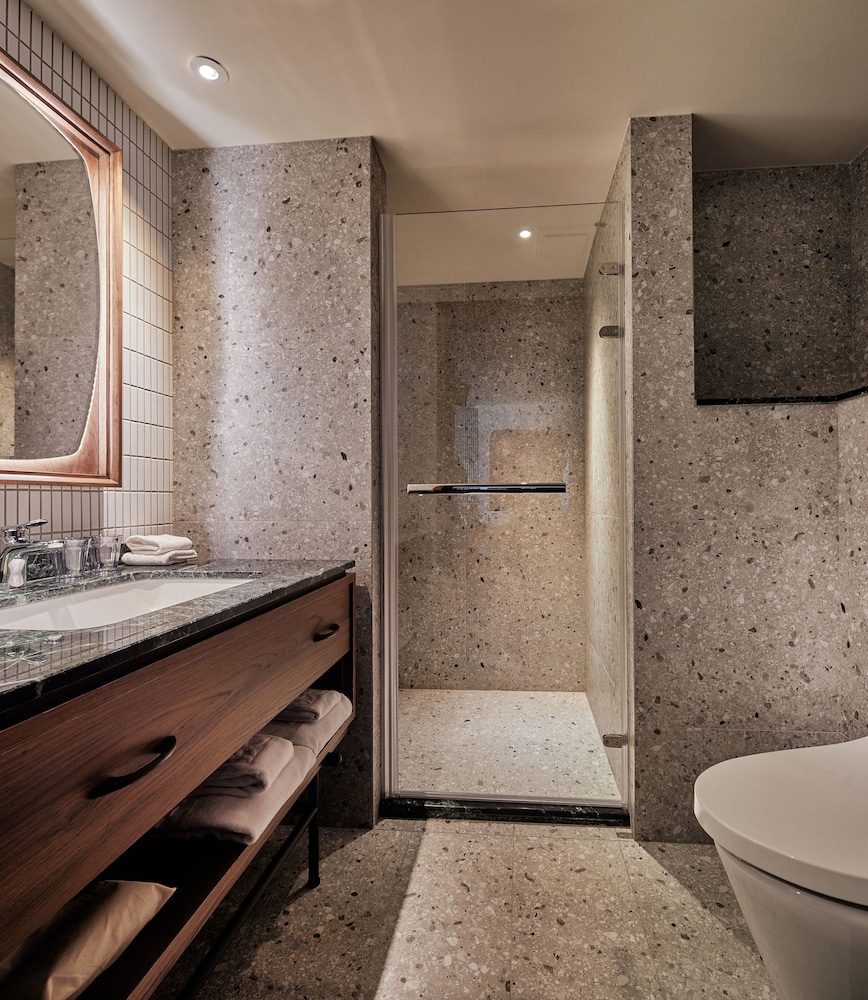 Provintia Hotel 48/50