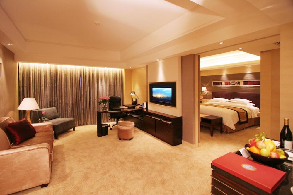 Luxemon Xinjiang Yindu Hotel 19/30