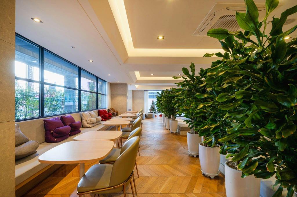 Haeundae Thevan Hotel 75/87