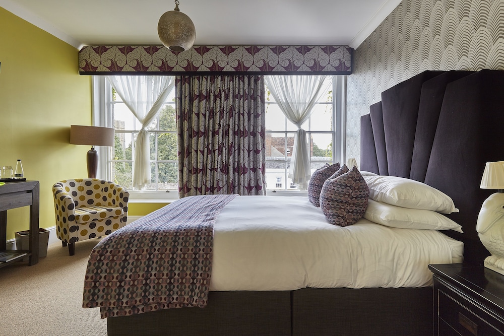 The Angel Hotel 20/57