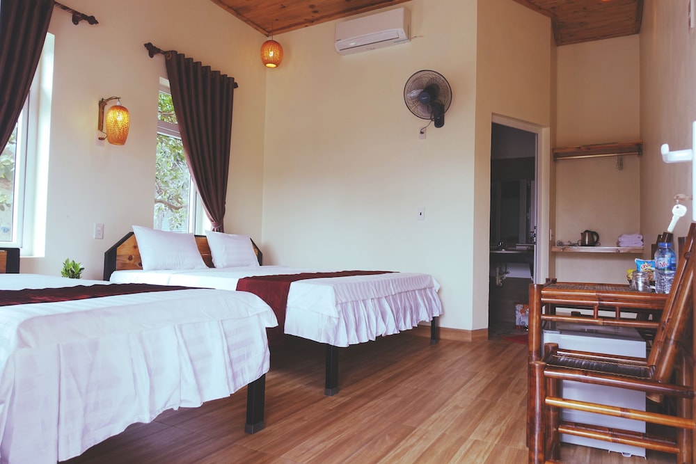 Ninh Binh Mountain Side Homestay & Cafe 11/67