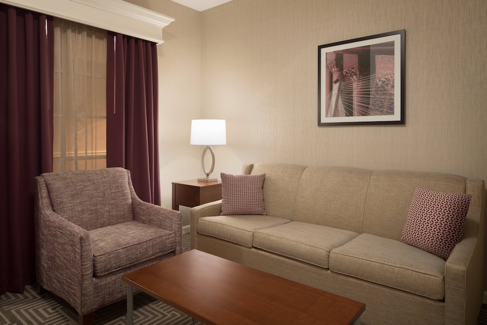 Hilton St. Louis Frontenac 43/76