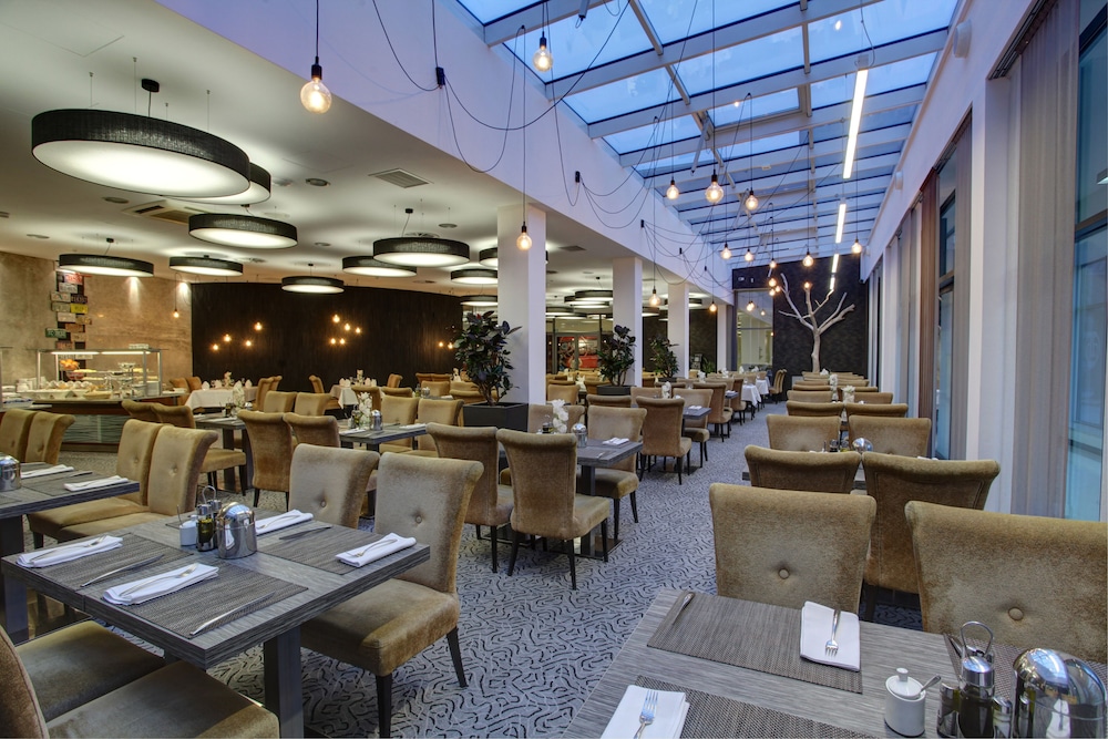 Haston City Hotel 37/46