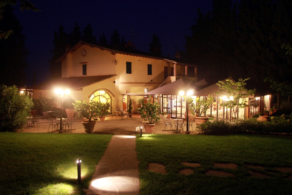 Agriturismo Vecchio Borgo Di Inalbi 43/50