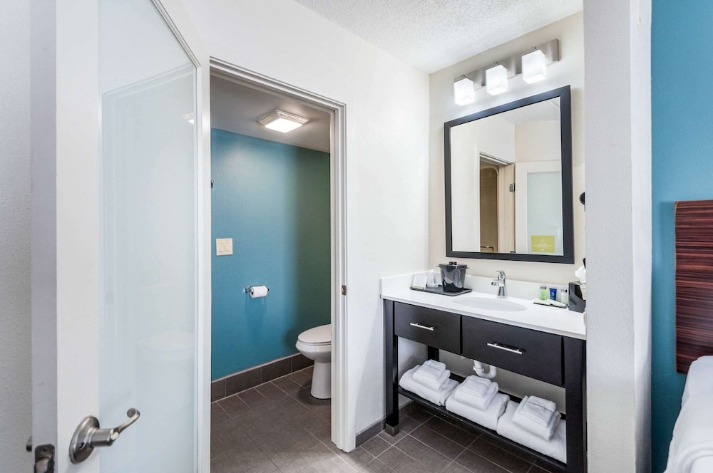 Sleep Inn & Suites Rehoboth Beach 15/46