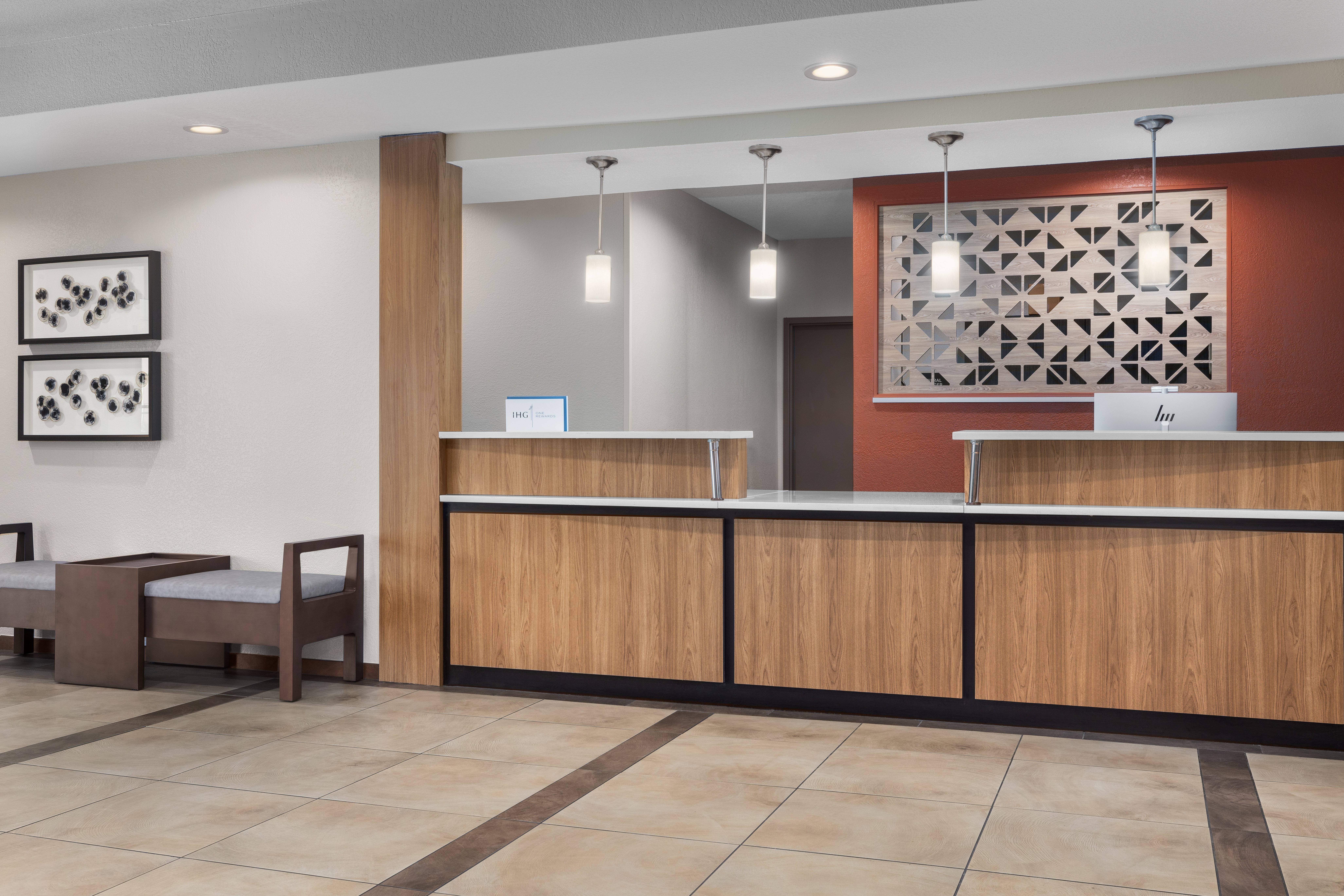 CANDLEWOOD SUITES ALEXANDRIA 7/41