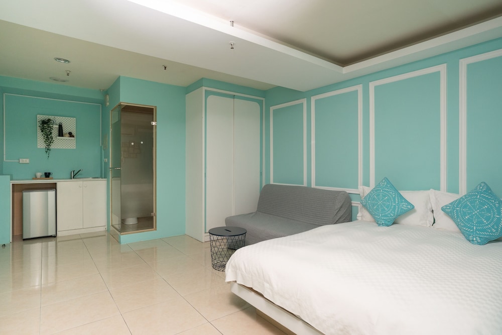 Lj Hotel 27/65