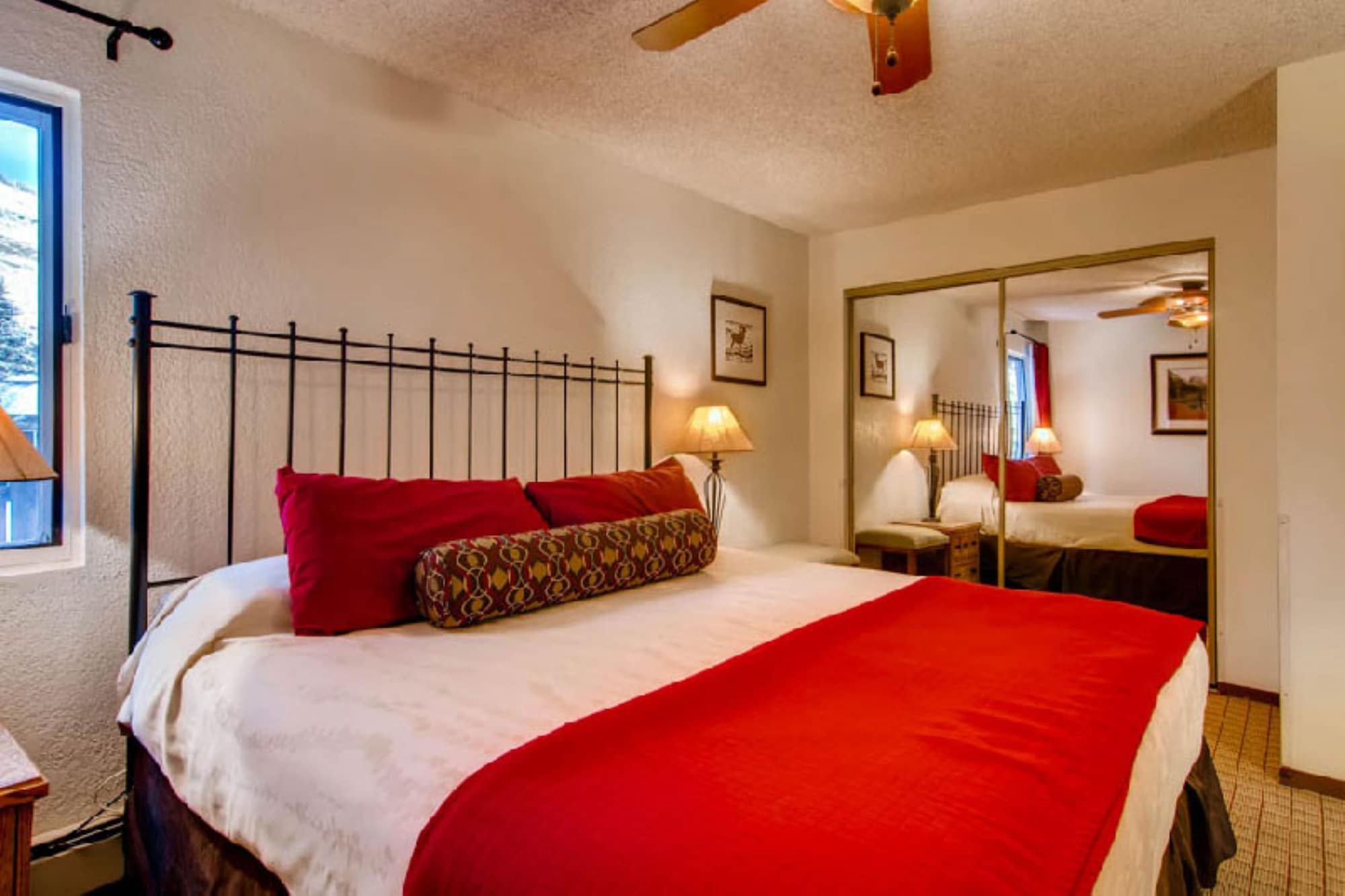 1 BEDROOM, VILLA