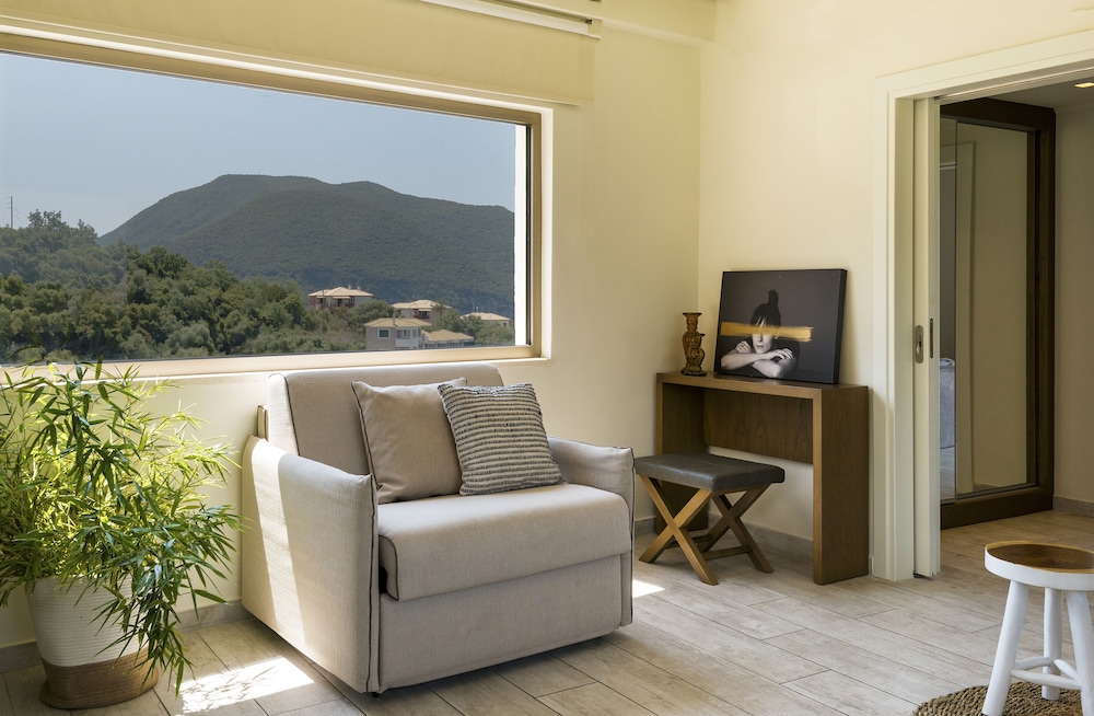 Prima Vista Beachfront Boutique Hotel 34/60