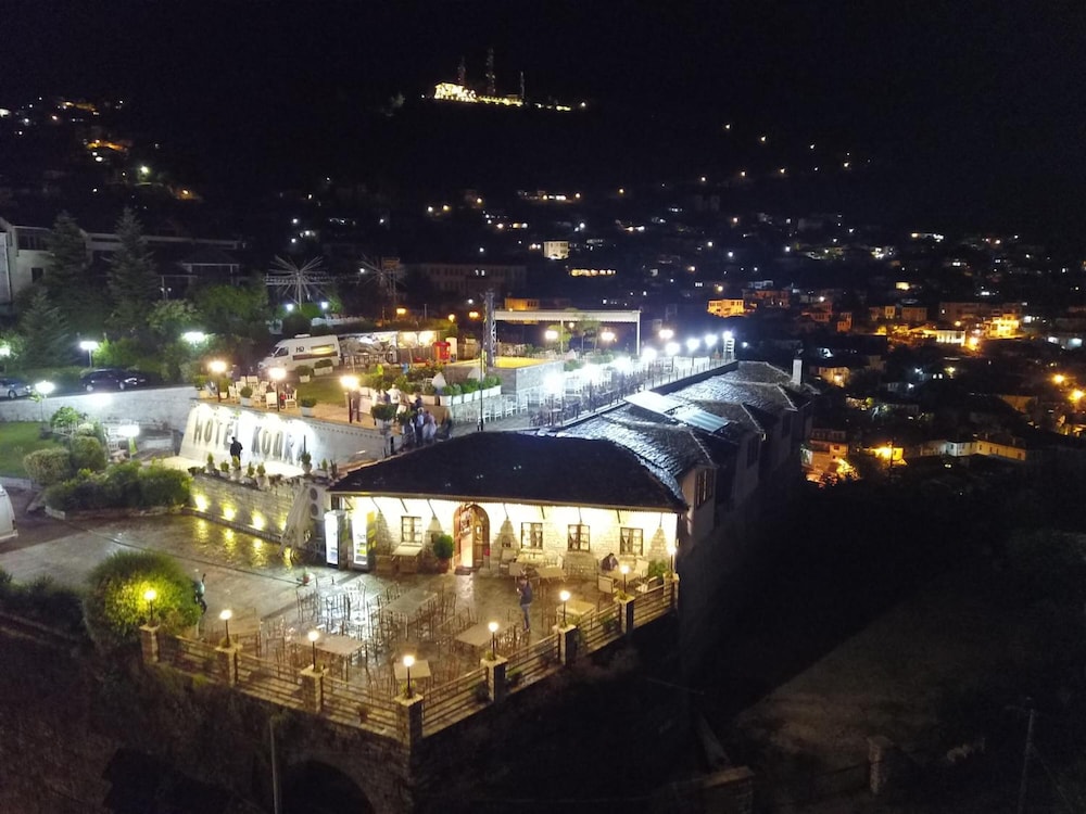 Kodra Hotel Gjirokaster 7/59