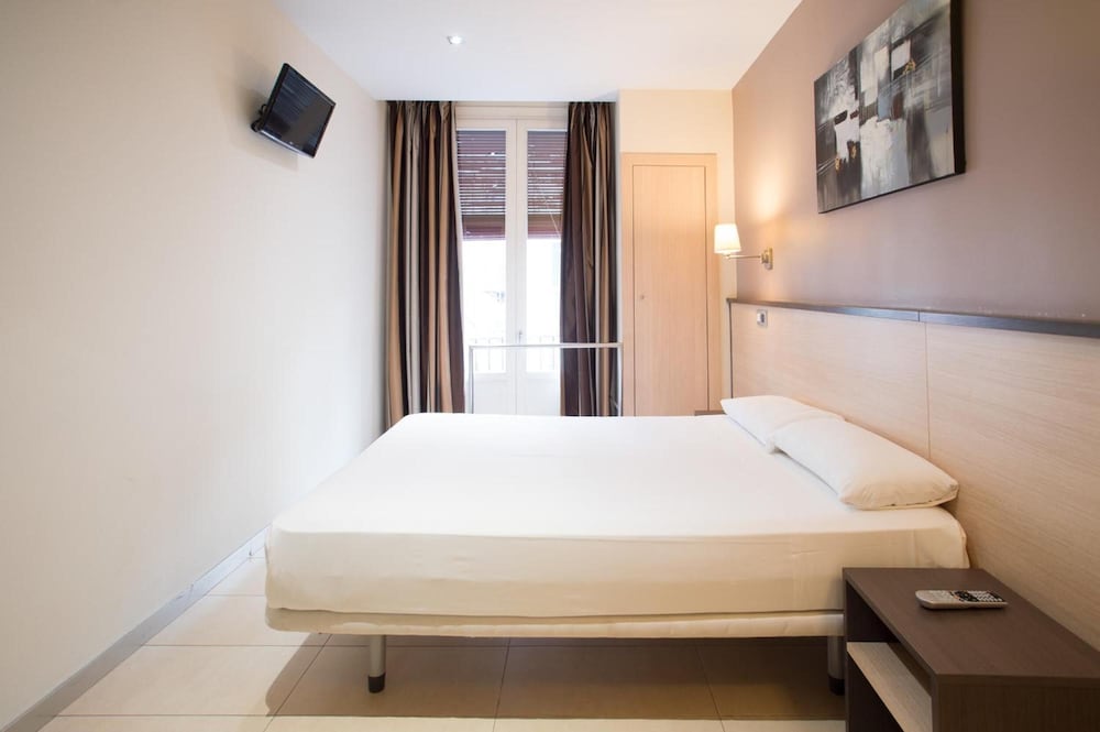 Hostal Las Flores 48/60
