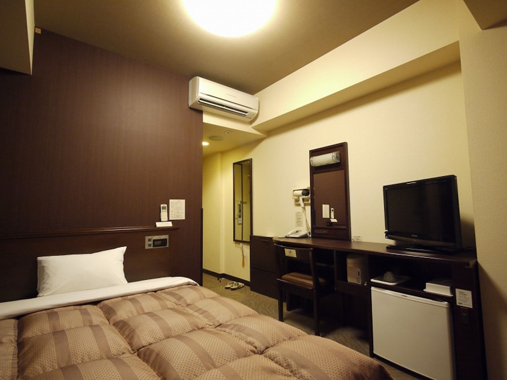 HOTEL ROUTE-INN Ota Minami -Route 407- 4/25