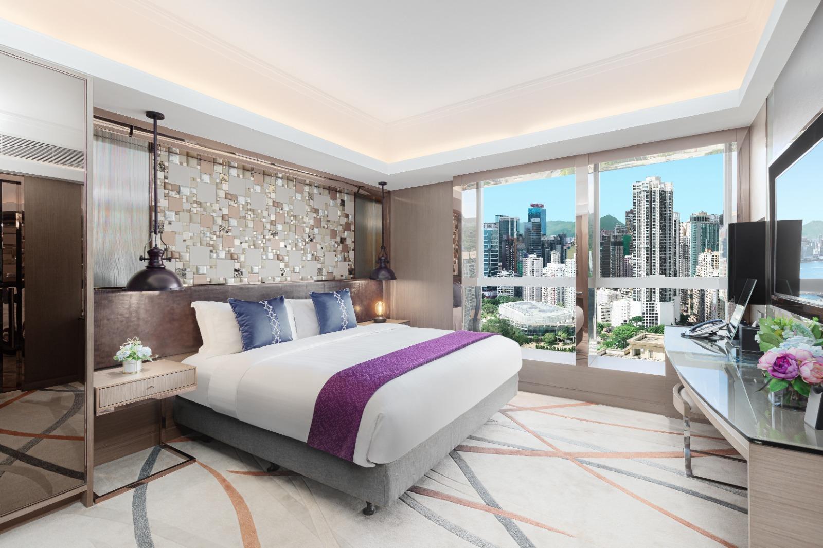 EXECUTIVE, SUITE