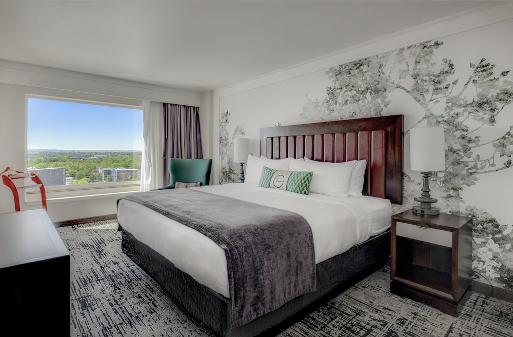 PREMIER, EXECUTIVE, SUITE, PARLOR