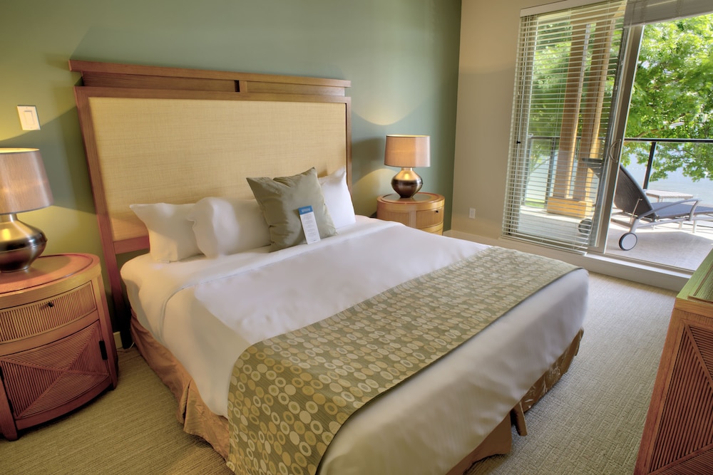 Watermark Beach Resort 12/39