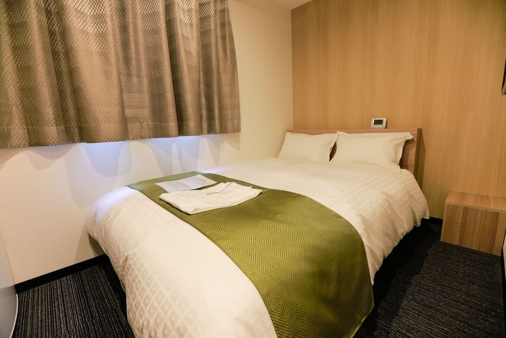 Semi Room, Single Bed, Semi Double Bed