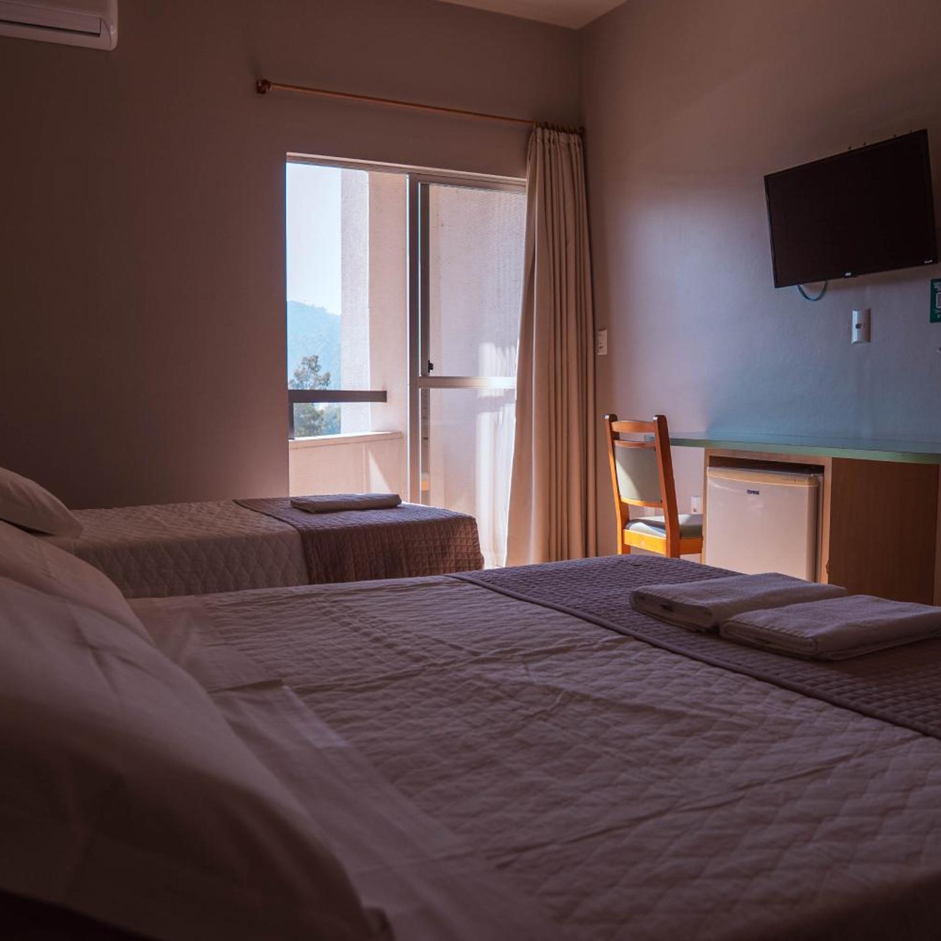 Real NOB Hotel 11/60