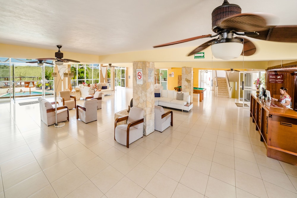 Uxmal Resort Maya 50/61